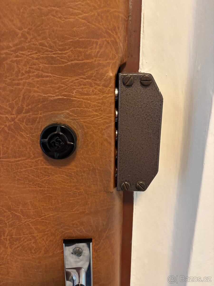 Vchodové bezpečnostní dveře - 3