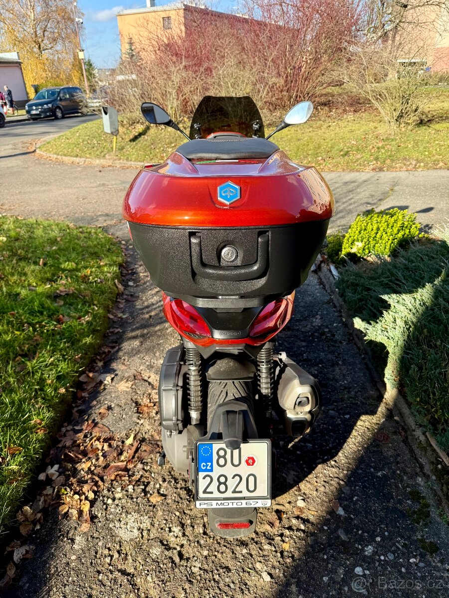 Piaggio 400 Beverly S - 3