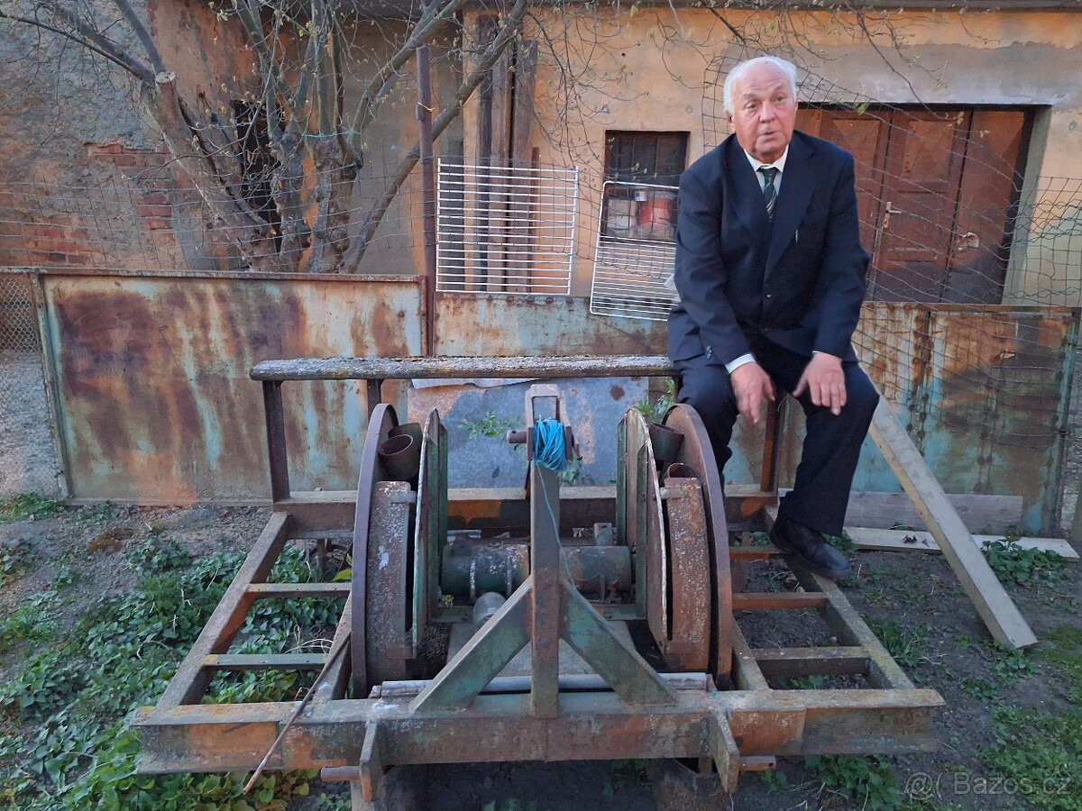 Sazeč brambor dvouřádkový, přiorávač, vyorávač, radličkovač, - 3