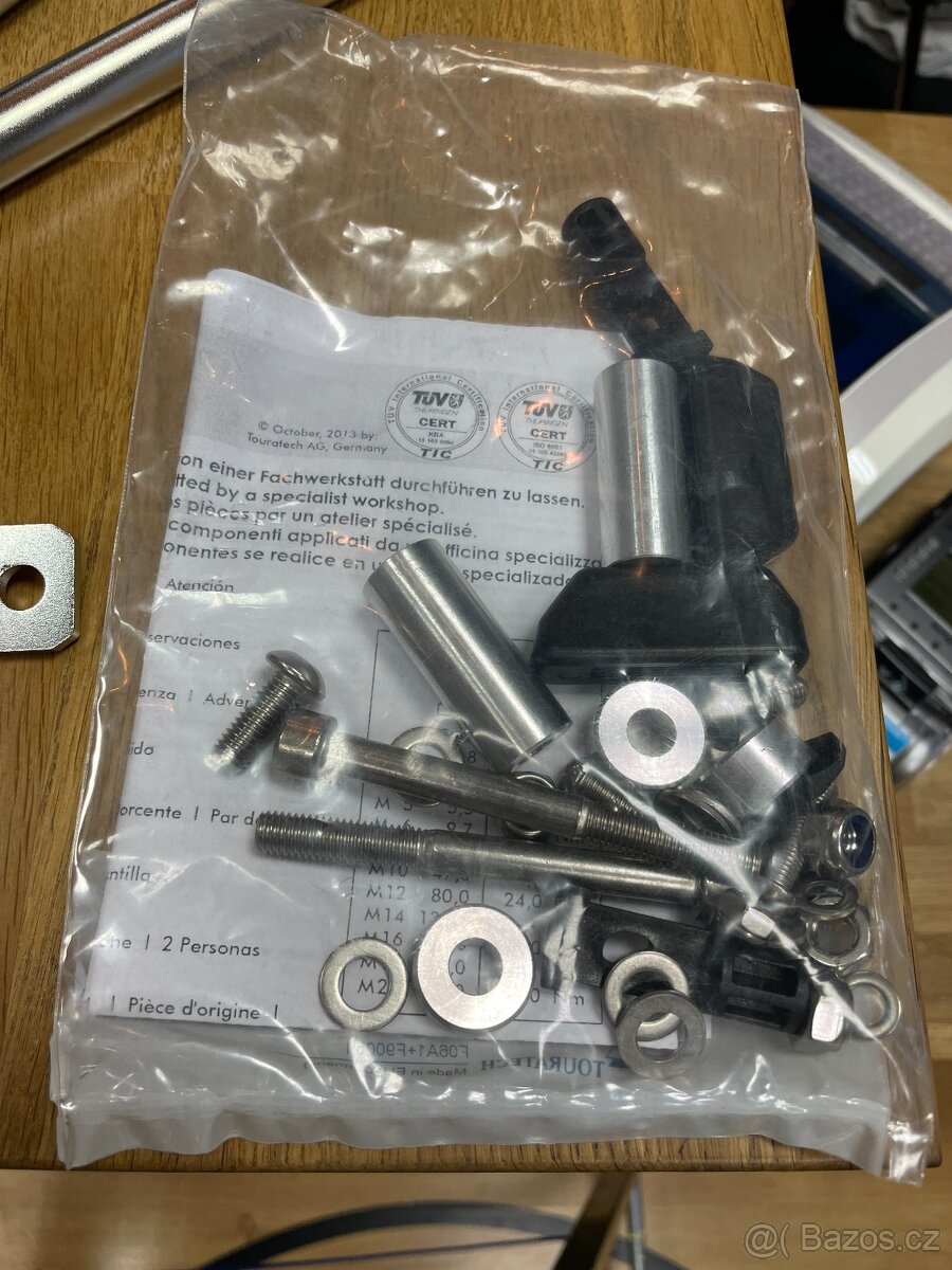 Prodám nosiče kufrů Honda - 3