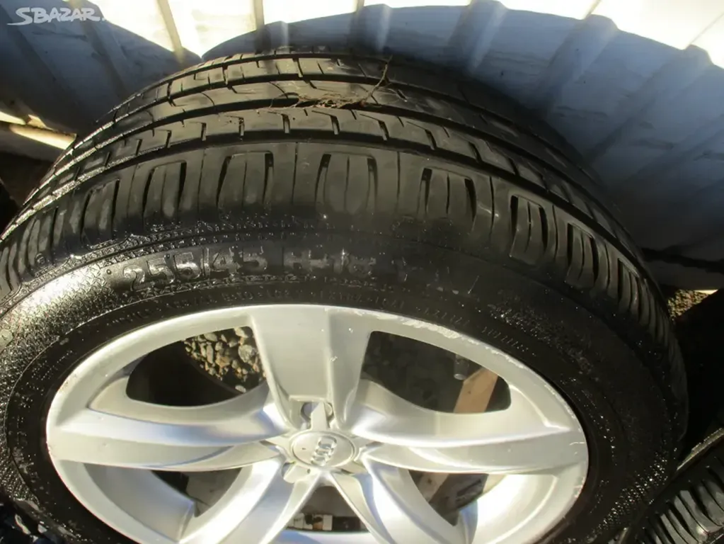 ALU kola AUDI A4/5/6/7 8,5x18 ET29 s pneu 255/45 18 - 3