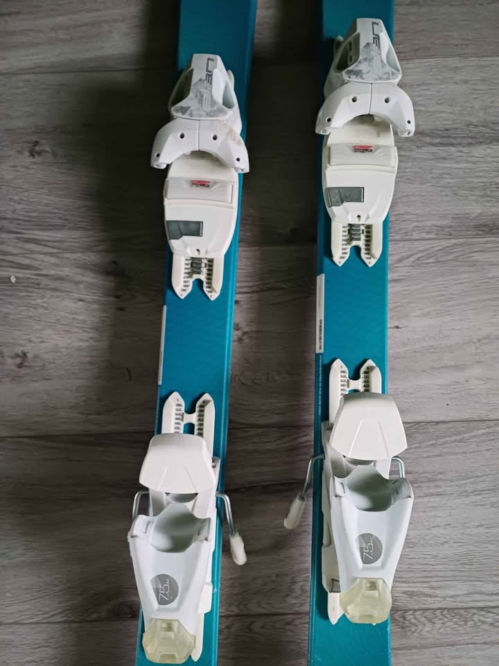 Sjezdové lyže Elan vel 140 cm + lyžáky vel 39 - 3