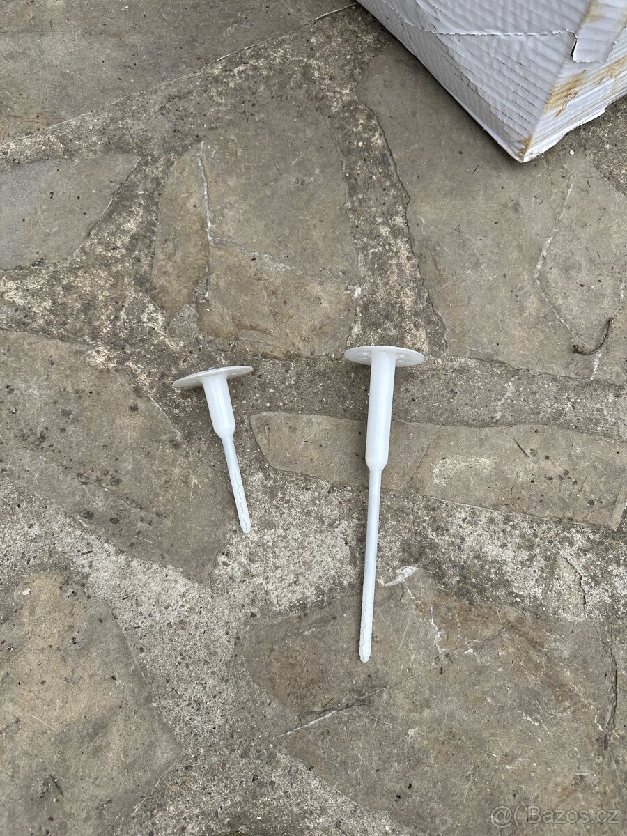 Perlinka,hmožděnky,polystyren - 3