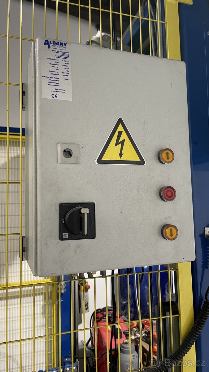 Roletové dveře, folie - 3