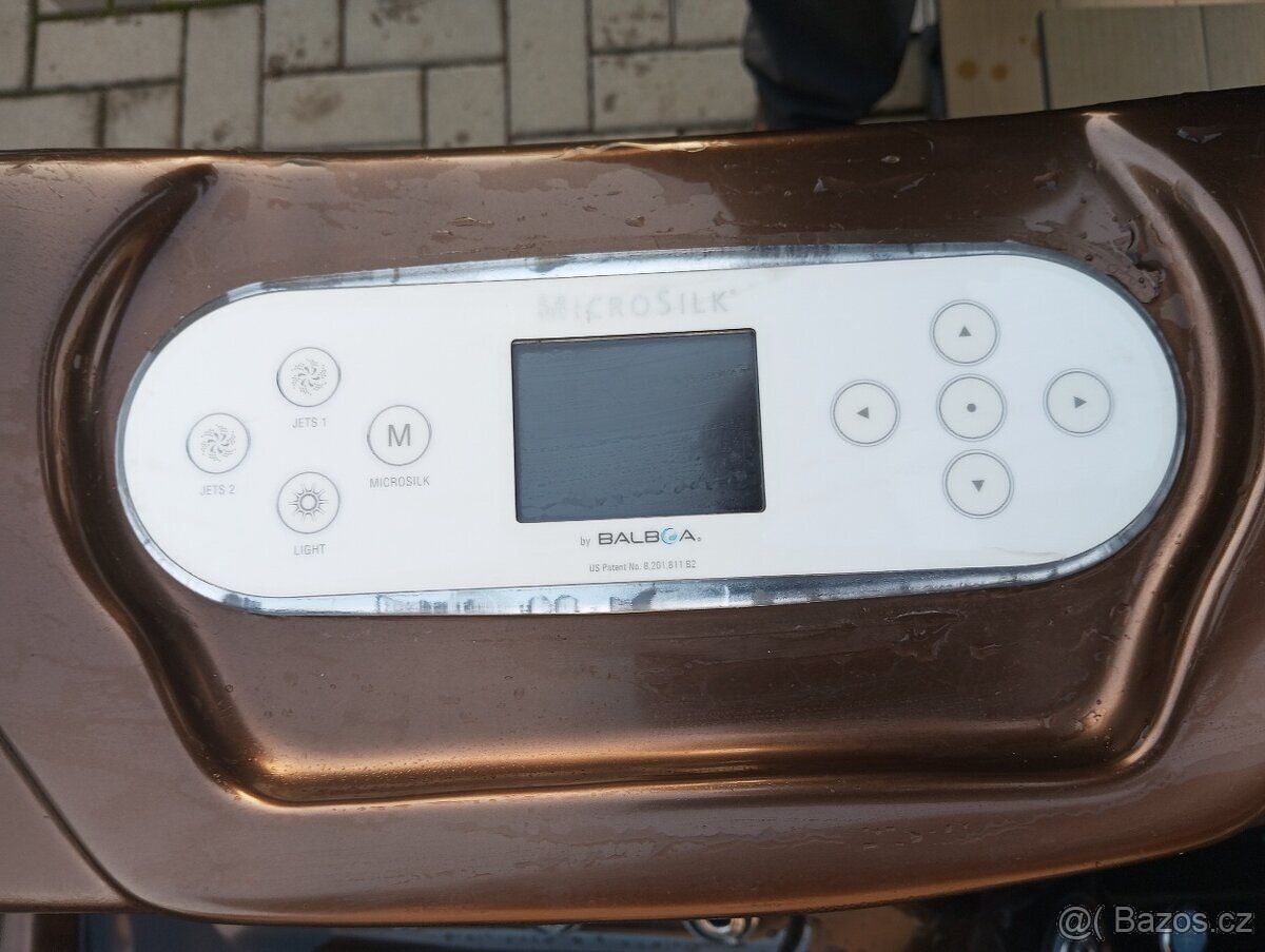 Akrylátová venkovní vířivka izolační kryt a Balboa - 3