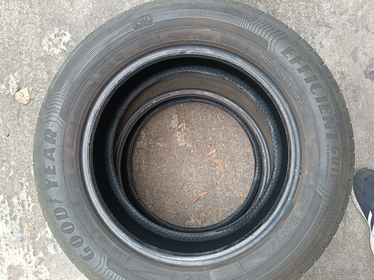 205/60/16 92V - 2 ks letní pneu Goodyear DOT2020 - 3