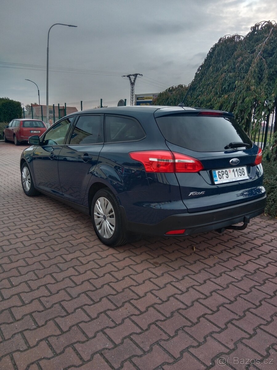 Ford Focus III 1,6benzin 94tkm - 3