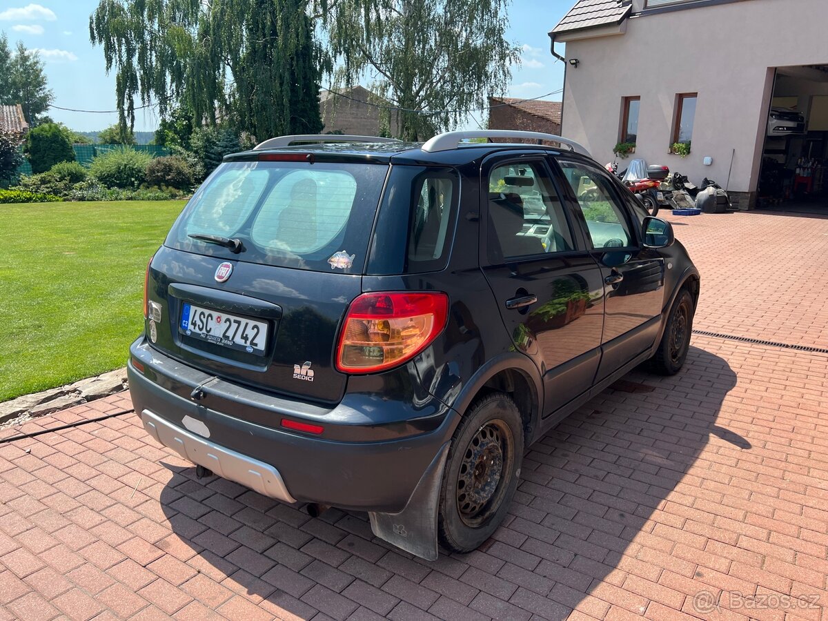 Suzuki Sedici 4x4 - 3