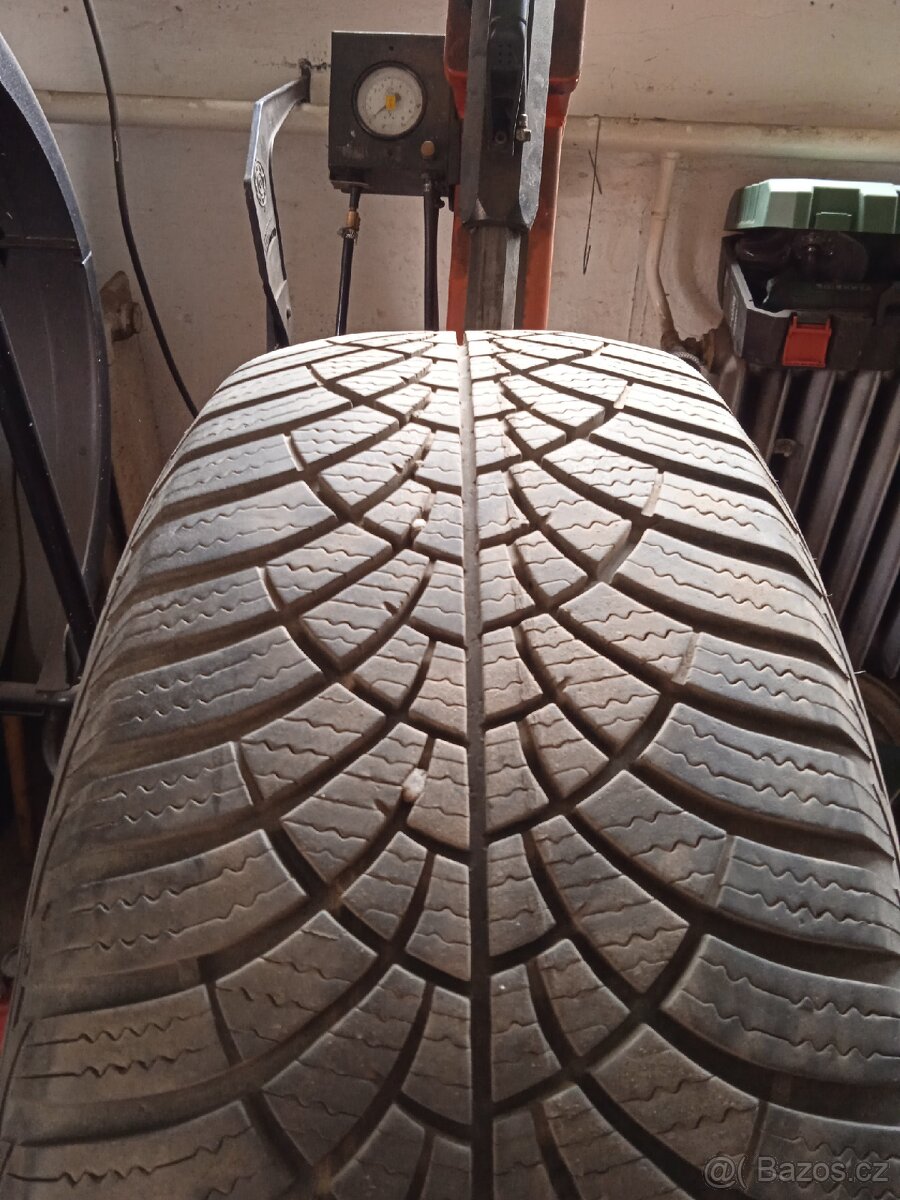 195/60 R15 zimní - 3