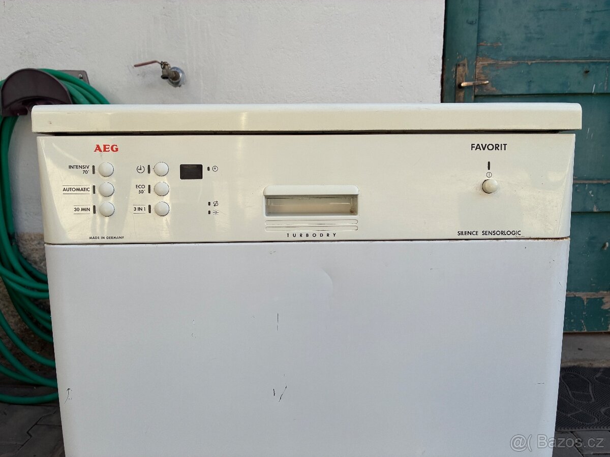 AEG - 3