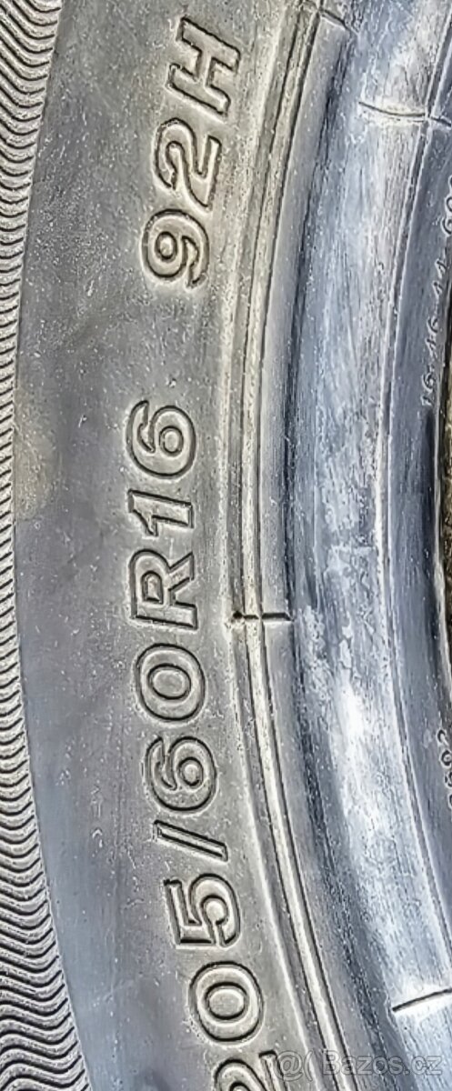 Bridgestone 205/60 R16 - 3