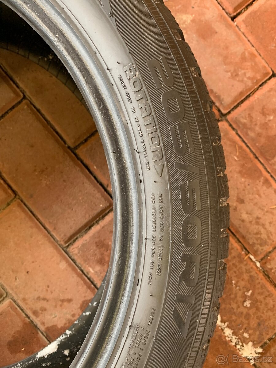 Pneu Nokian 205/50R17 - 3