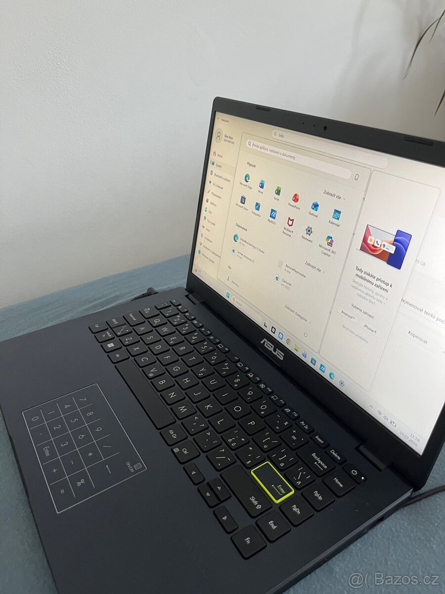 Notebook ASUS – Windows 11, plně funkční - 3