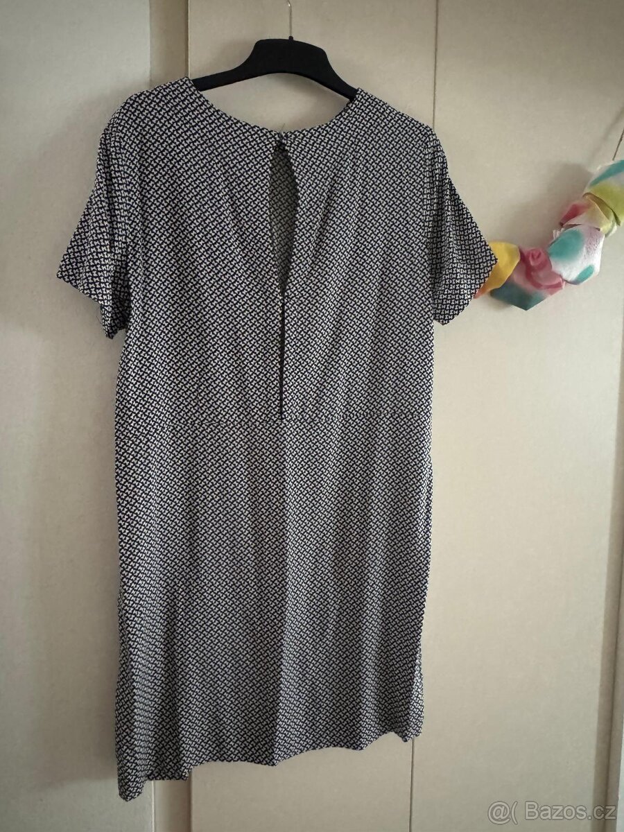 Minišaty s černobílým vzorem, H&M, vel. 38 - 3
