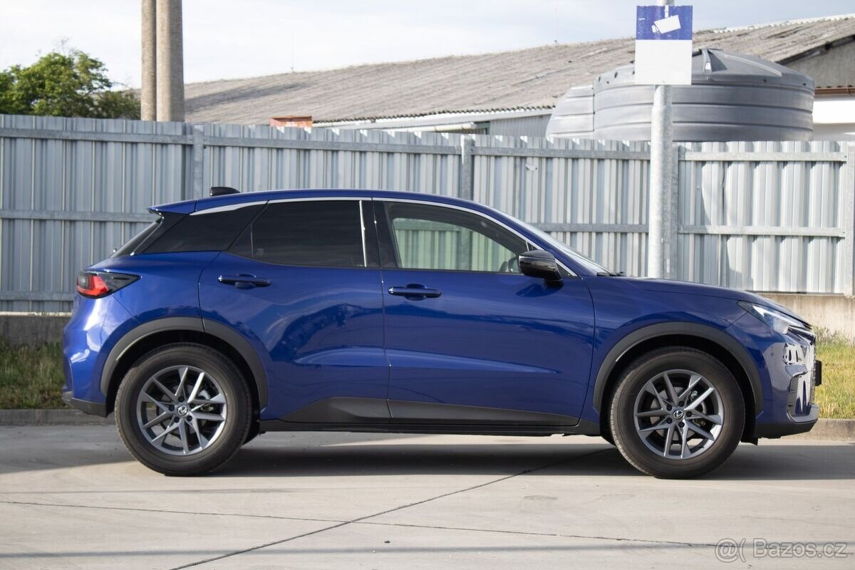 Lexus LBX 1.5 HEV 100kW e-CVT - 3