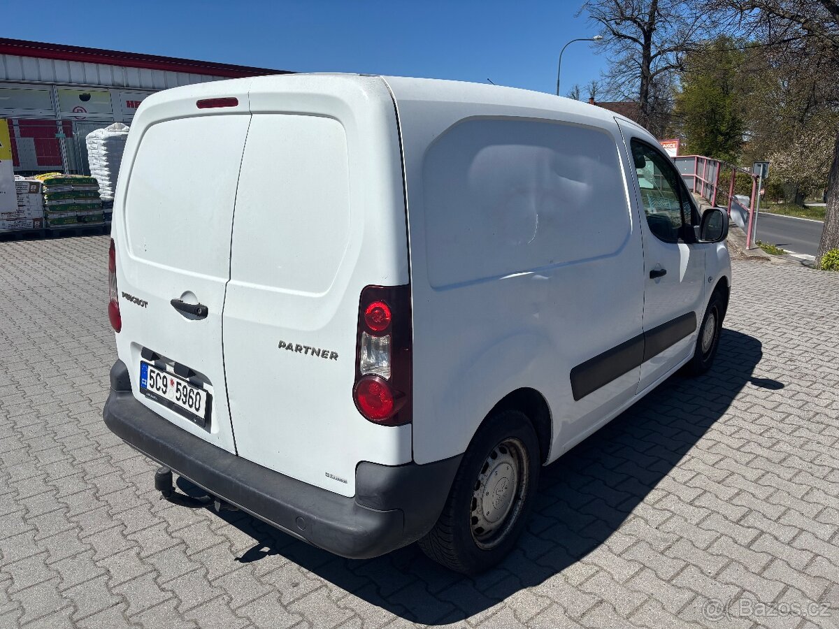 Peugeot Partner Pickup 1.6i benzin 2012/11 - 3