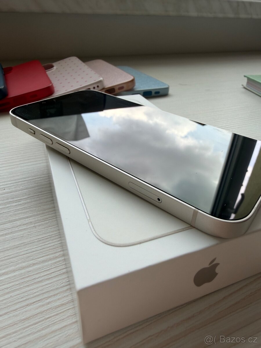 Apple iPhone 13 - 3