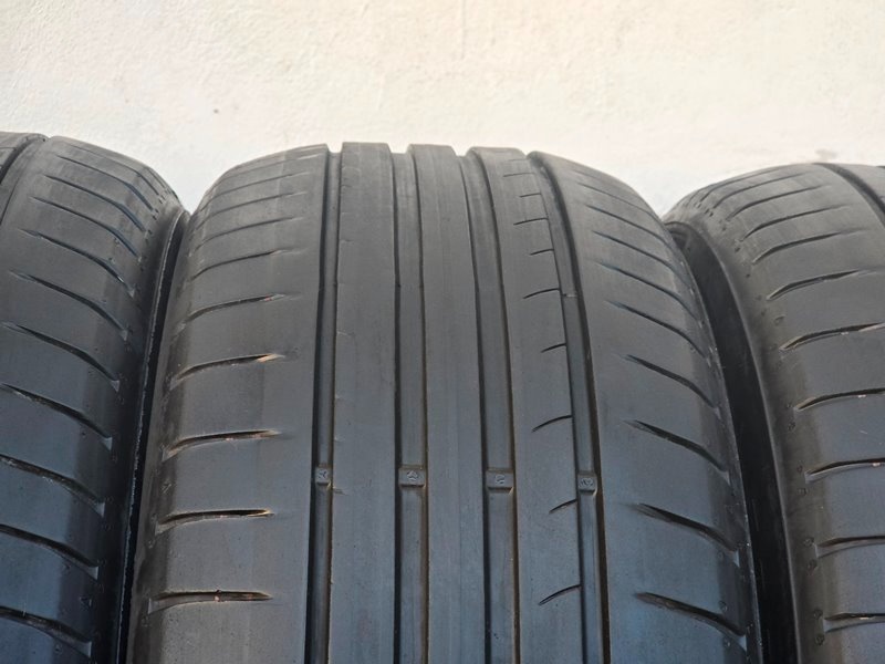 Letní Dunlop 215/60/16 - 3