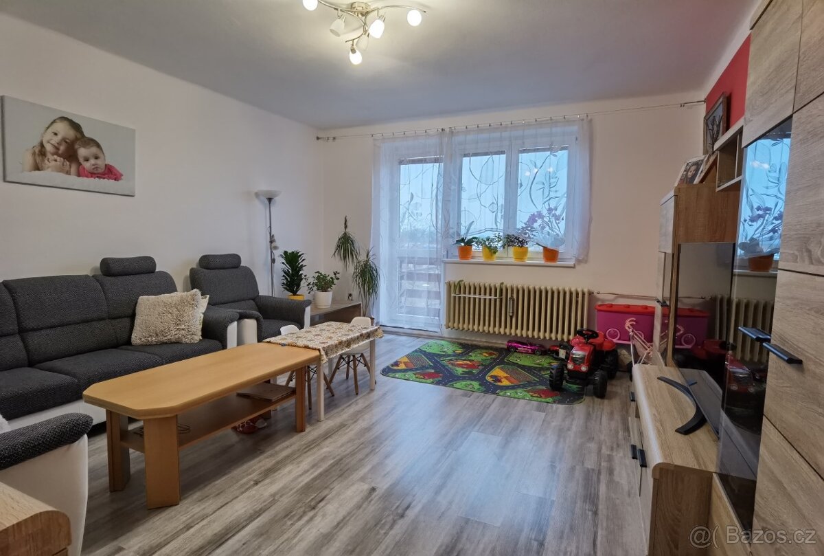 Prodám byt 3+1/L + GARÁŽ v centru Klatov - 3