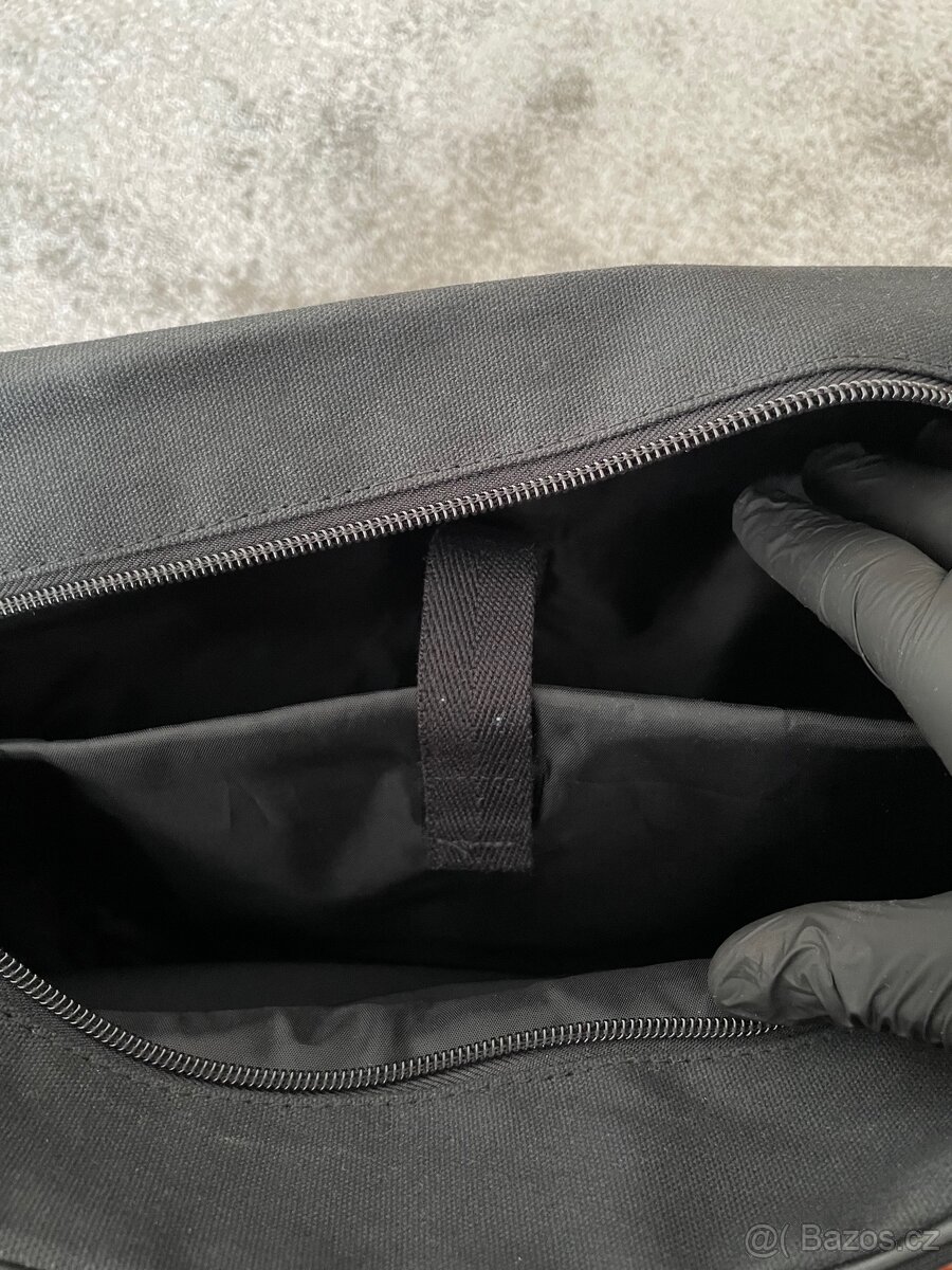 Adidas sport taška, stylová a málo nošena - 3