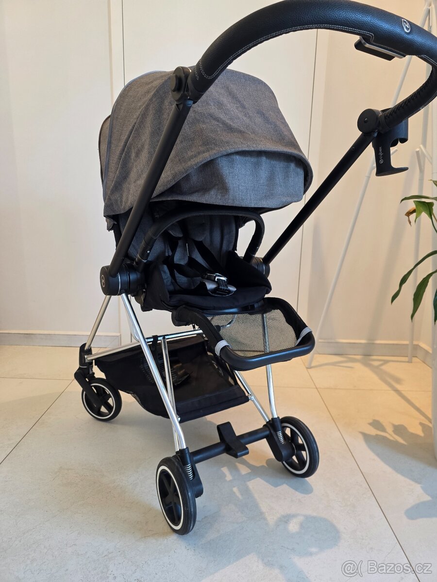 Kočárek Cybex Mios + fusak, držák nápojů, síťka, snack tray - 3