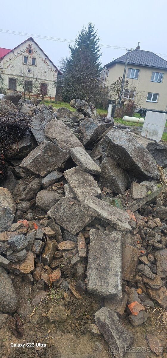 Kameny za odvoz - 3