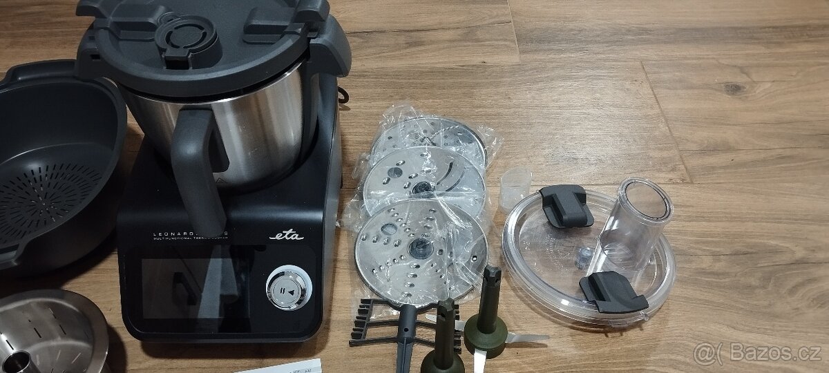 Multifunkční varný robot - 3