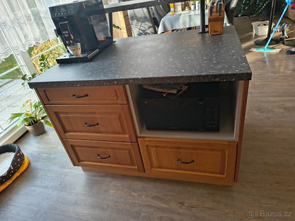 Kuchyně z masivu - 3