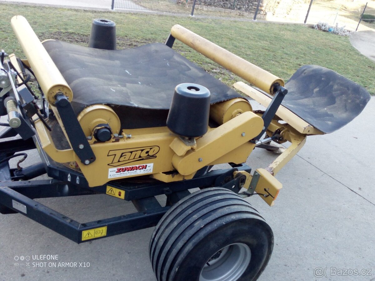 Tažená balička na kulaté balíky - 3