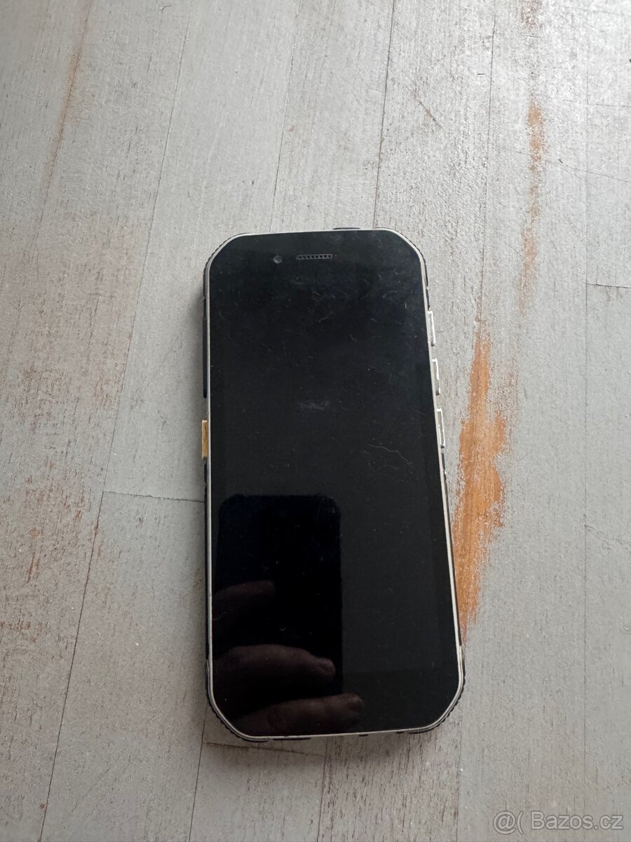 Odolný telefon CAT S42-Android 11 - 3