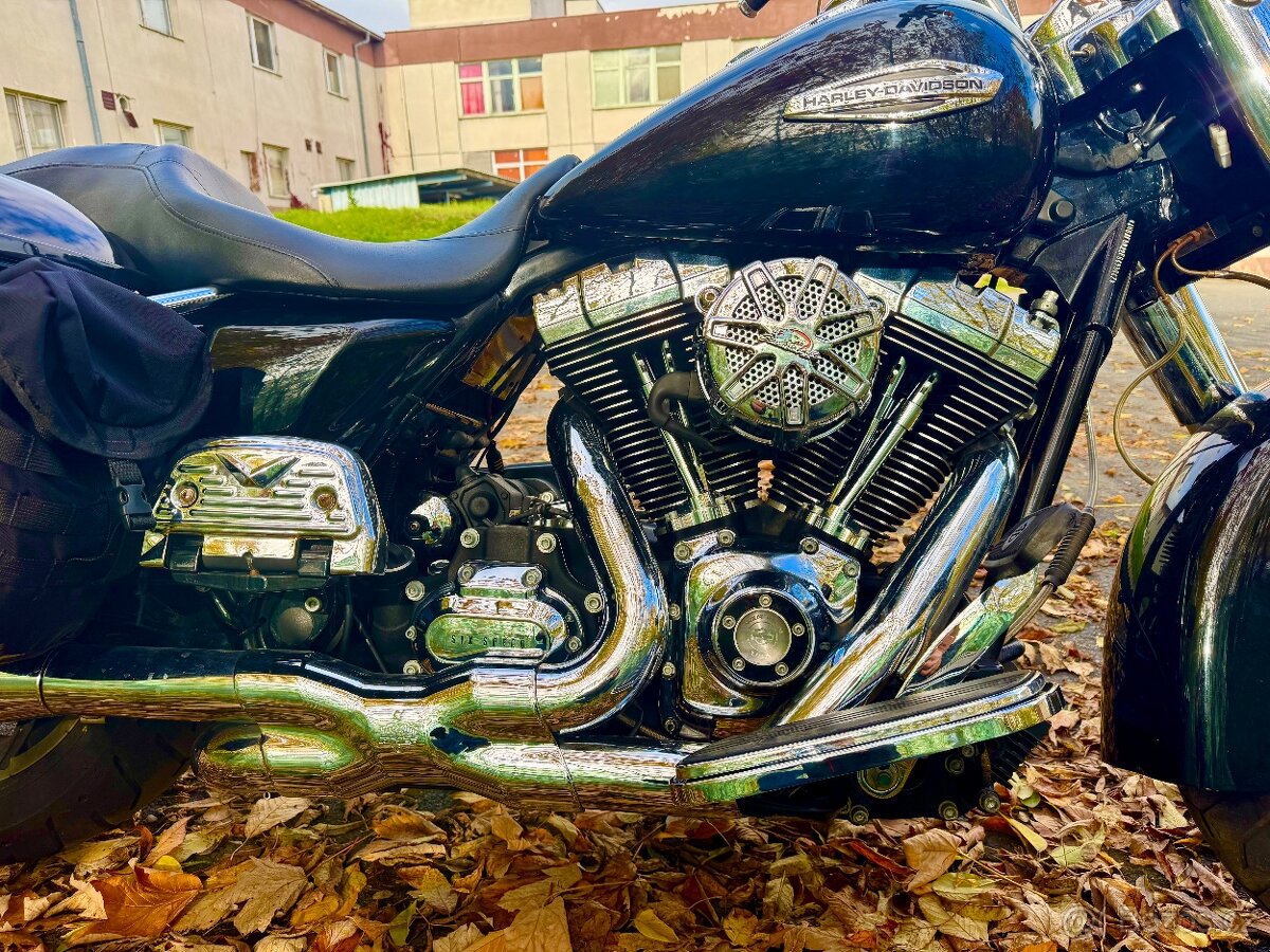 Harley Davidson Road King - 3