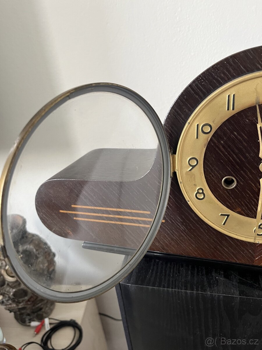 Staré stolní hodiny - 3
