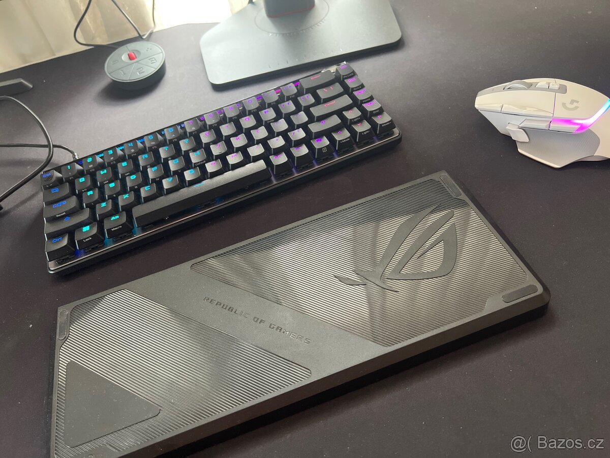 Pémiový herní / prcovní setup – TOP stav - 3