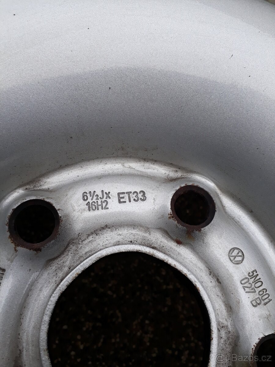 ZIMNÍ SADA +PLECH VW TIGUAN -- 215/65/16" - 3