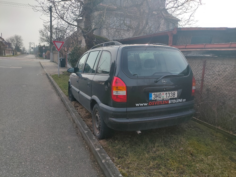 Opel Zafira 2.0 DI - 3