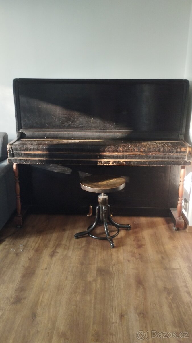 Pianio Dalibor + nastavitelné sedátko - 3