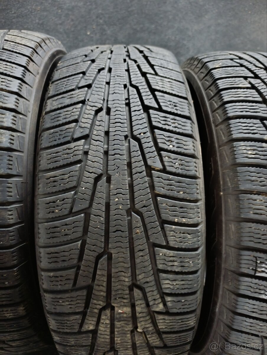 Zimní pneumatiky Nokian 215/65/16 - 3