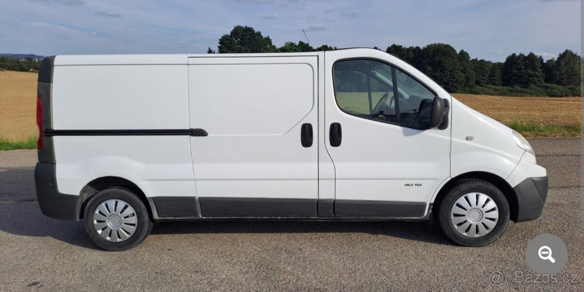 Renault Trafic 2,0 DTI 84 kW Long r. v 2011 - 3