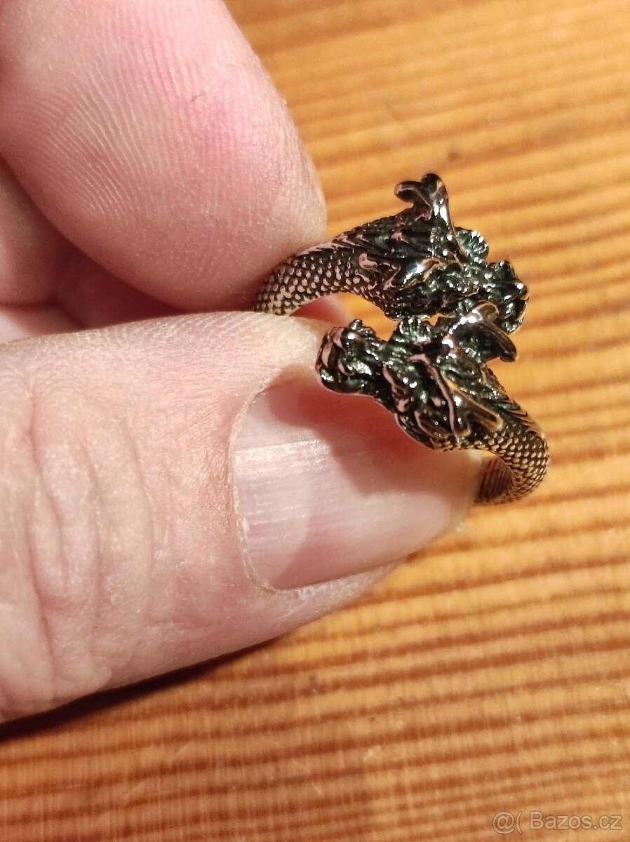 Prsten v podobě draka - 3