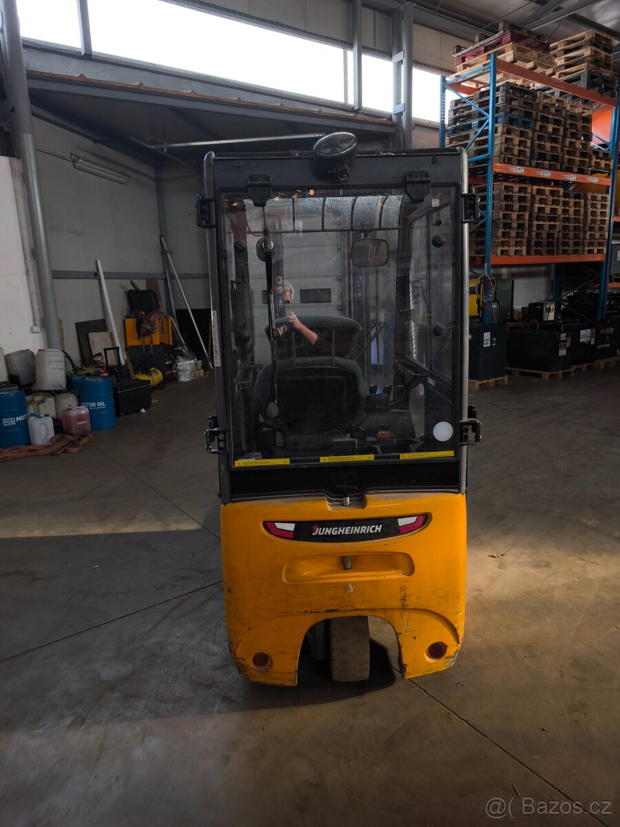 VZV Jungheinrich - 3