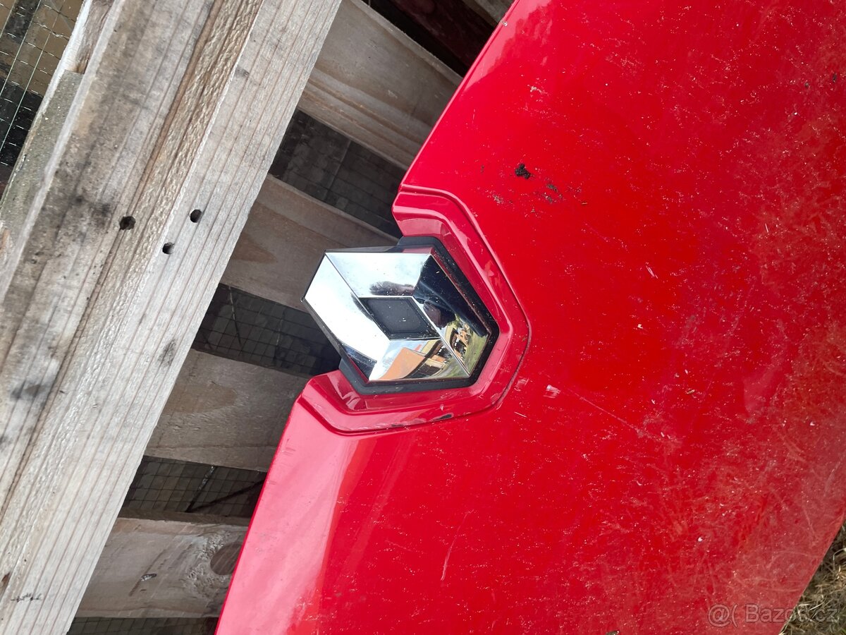 Renault Megane 3 kapota - 3