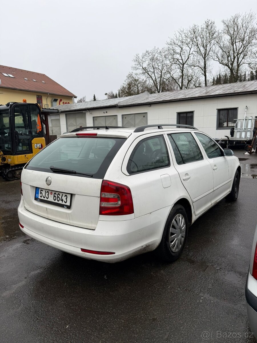 Škoda octavia 2 na díly - 3