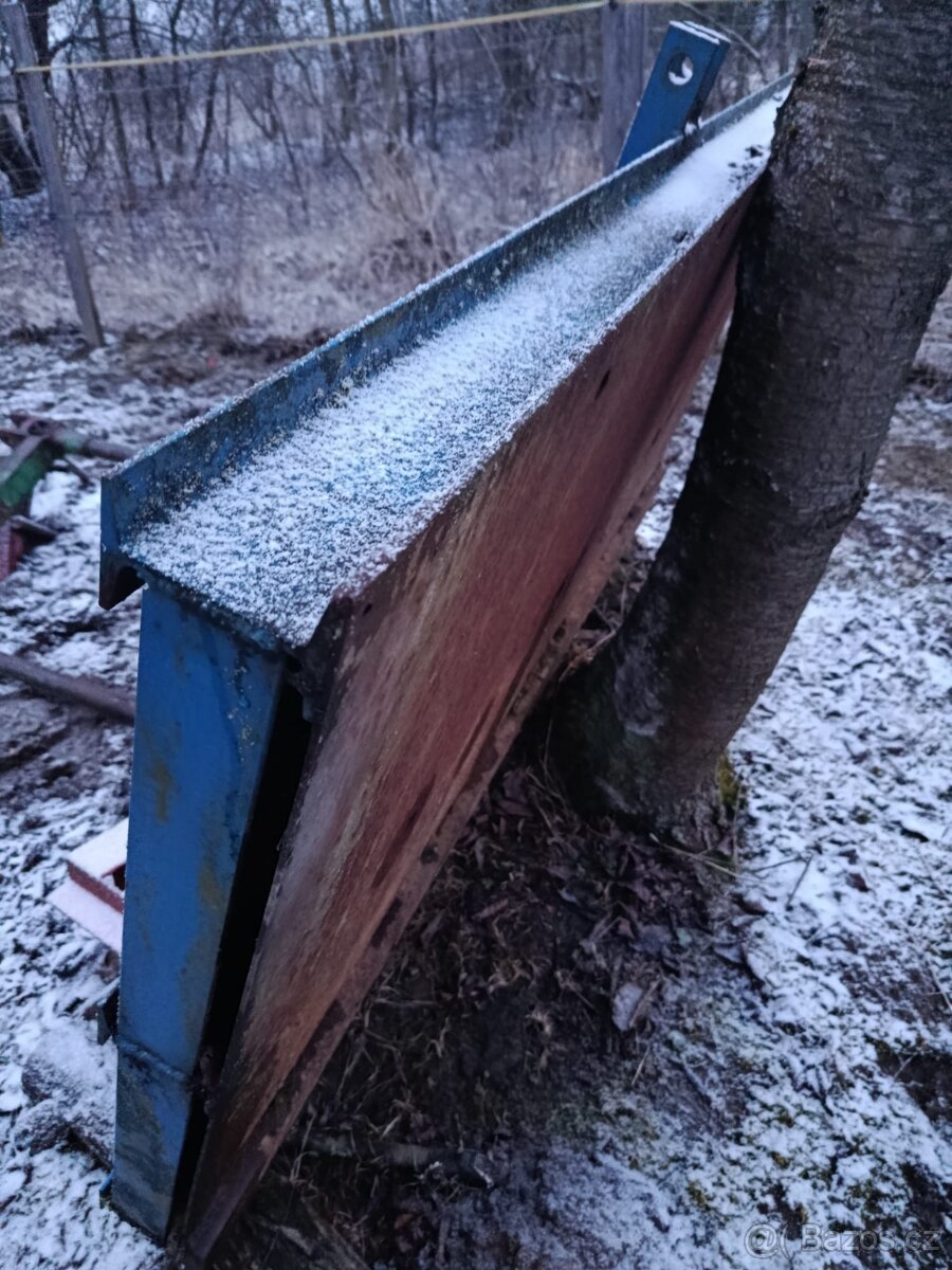 Prodám masivní radlici za traktor - 3