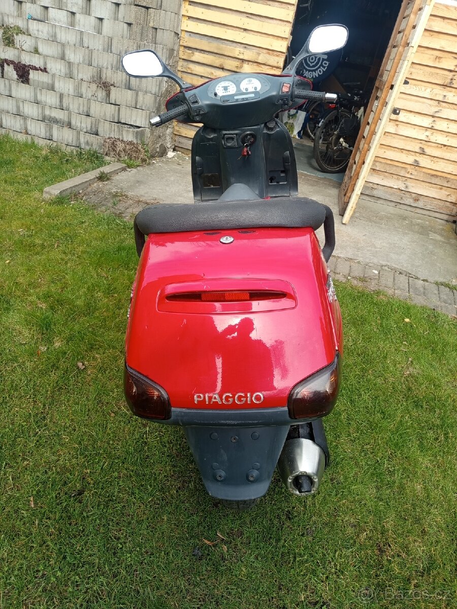 Piaggio hexagon 125 - 3