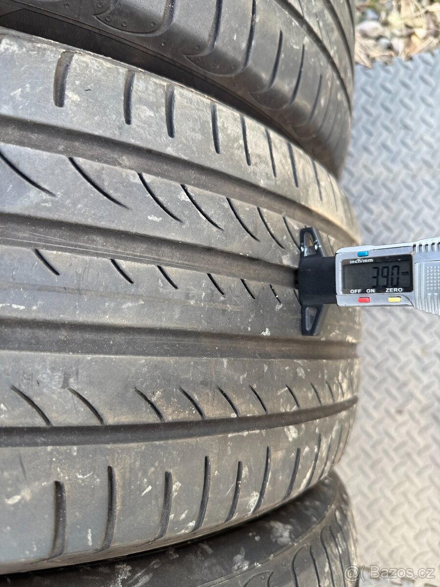 235/45/19 - Pirelli letní sada pneu - 3