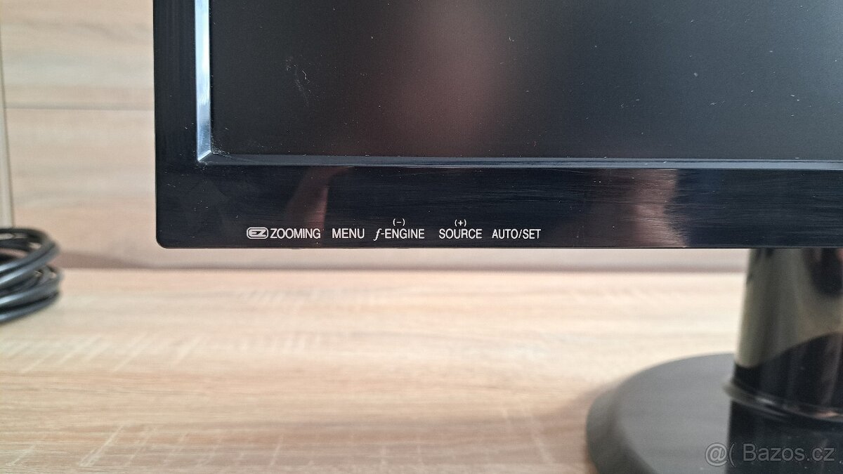 Monitor 22" LG Flatron Wide L226WTQ - 3
