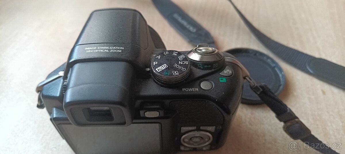 OLYMPUS SP 560UZ - 3