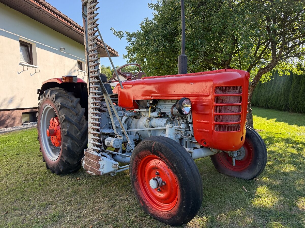 zetor 3011 s boční lištou - 3