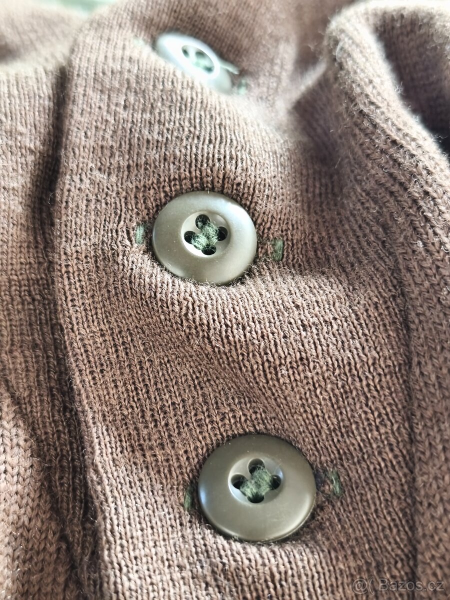 US Army 80' Jeep sweater" - 3