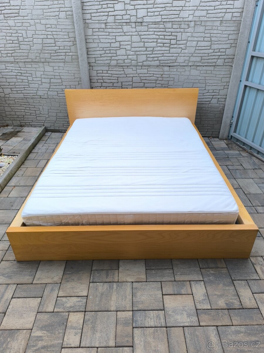 Prodám manželskou postel + Matrací 160cm x 200cm - 3